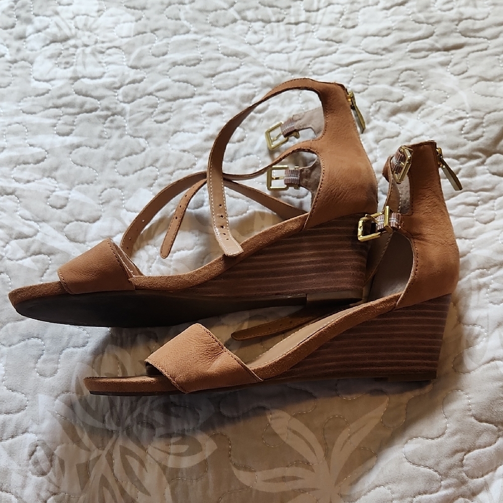 Franco Sarto Tan Sandals with Buckle Detail - Picture 2 of 3